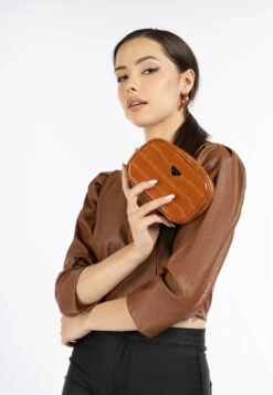 Faina Mioki - Toilettas - Kamel