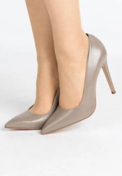 Faina Klassieke Pumps - Beige