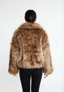 Faina Dulcey - Winterjas - Braun -Faina 85a8217e007644a8a56b4a449d8f6042