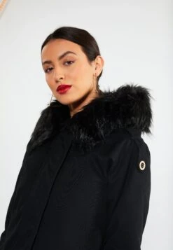 Faina Minya - Winterjas - Schwarz -Faina 9035b1e3c2344102bb68757db5c34c2e