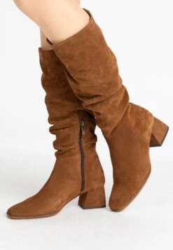 Faina Laarzen - Braun